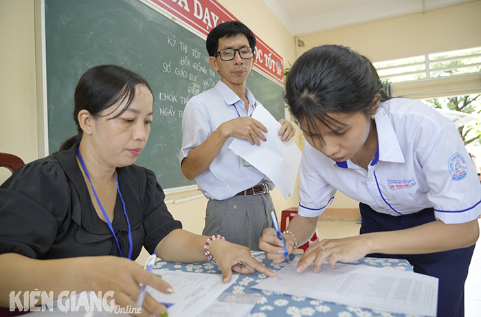 Kiên Giang: Hơn 15.000 thí sinh làm thủ tục dự thi tốt nghiệp THPT năm 2024